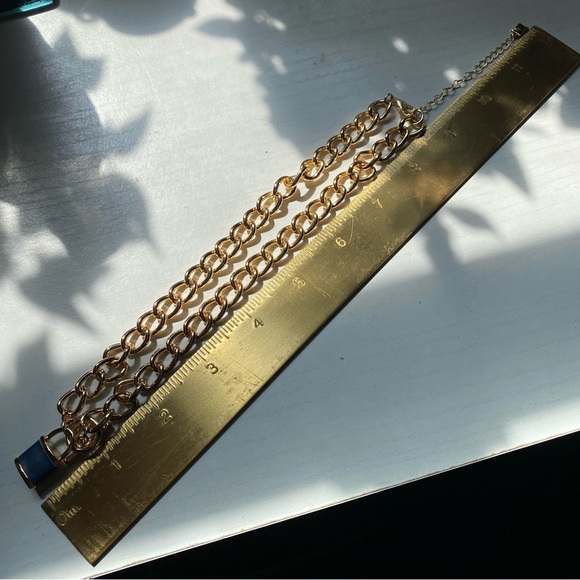 NWOT Worthington Gold Tone 17 Inch Curb Pendant
Necklace - Picture 11 of 12